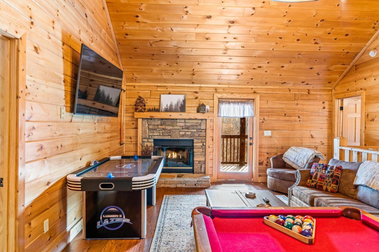 The Sly Fox - Recently Updated/ Ideal Pf Location Pigeon Forge Esterno foto