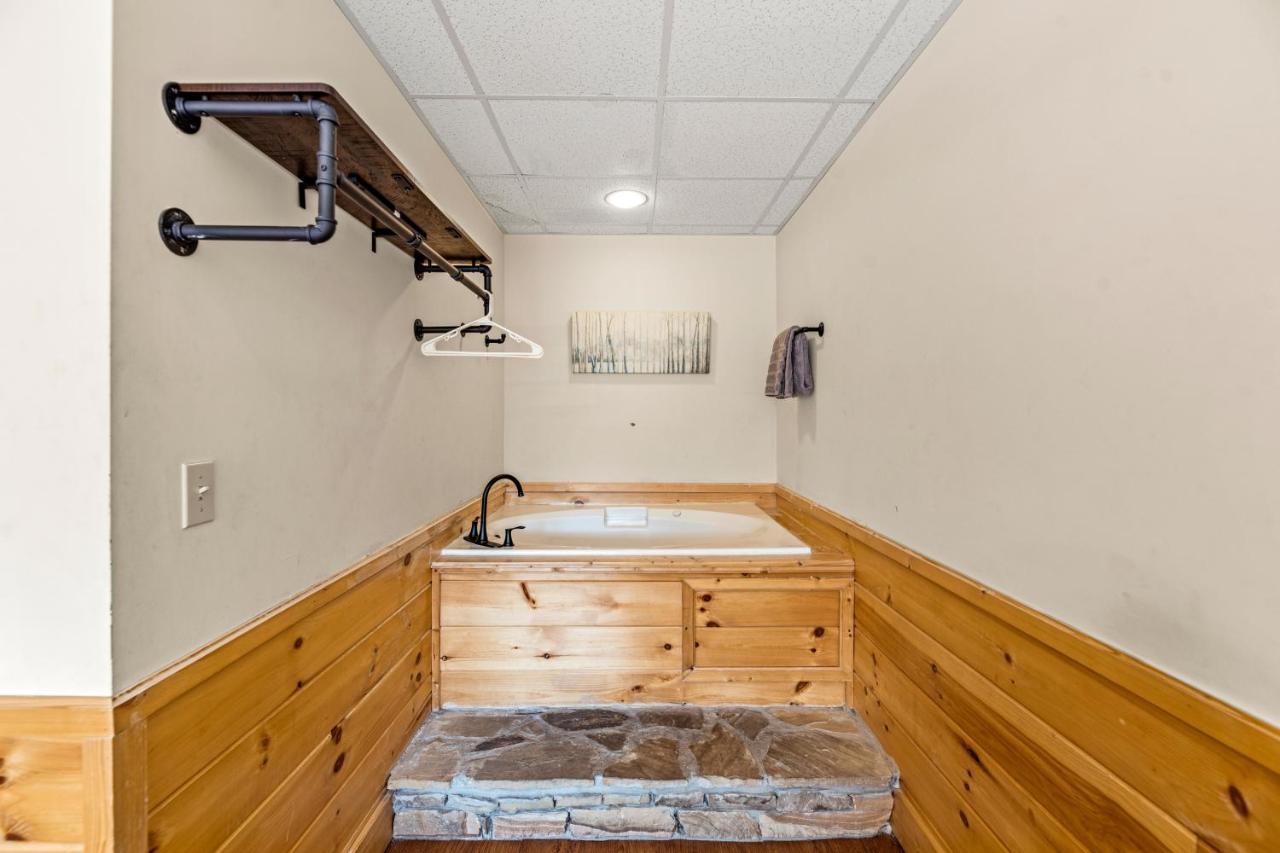The Sly Fox - Recently Updated/ Ideal Pf Location Pigeon Forge Esterno foto